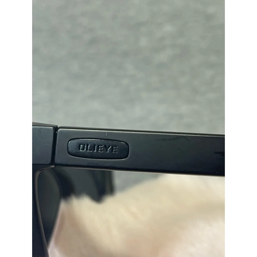 Unisex OLieye Sunglasses One Size Black